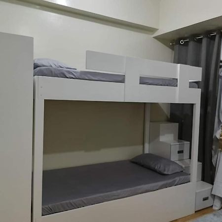 Budget Accommodation Holland Park Condominium Southwoods Binan Laguna Jalang Dış mekan fotoğraf