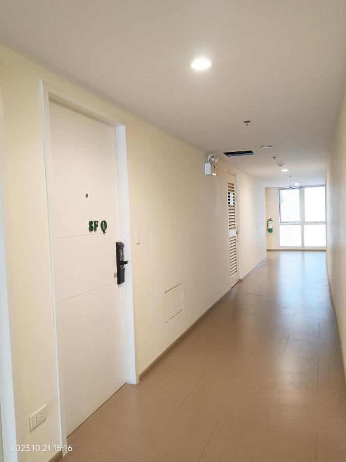 Budget Accommodation Holland Park Condominium Southwoods Binan Laguna Jalang Dış mekan fotoğraf