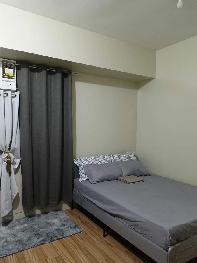 Budget Accommodation Holland Park Condominium Southwoods Binan Laguna Jalang Dış mekan fotoğraf